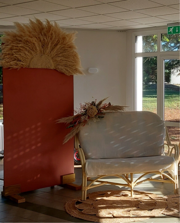 Back drop avec éventail pampas