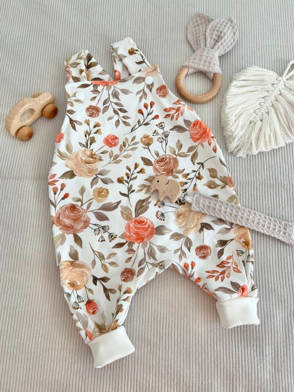 Latzhose mitwachsend Rosen Sandton