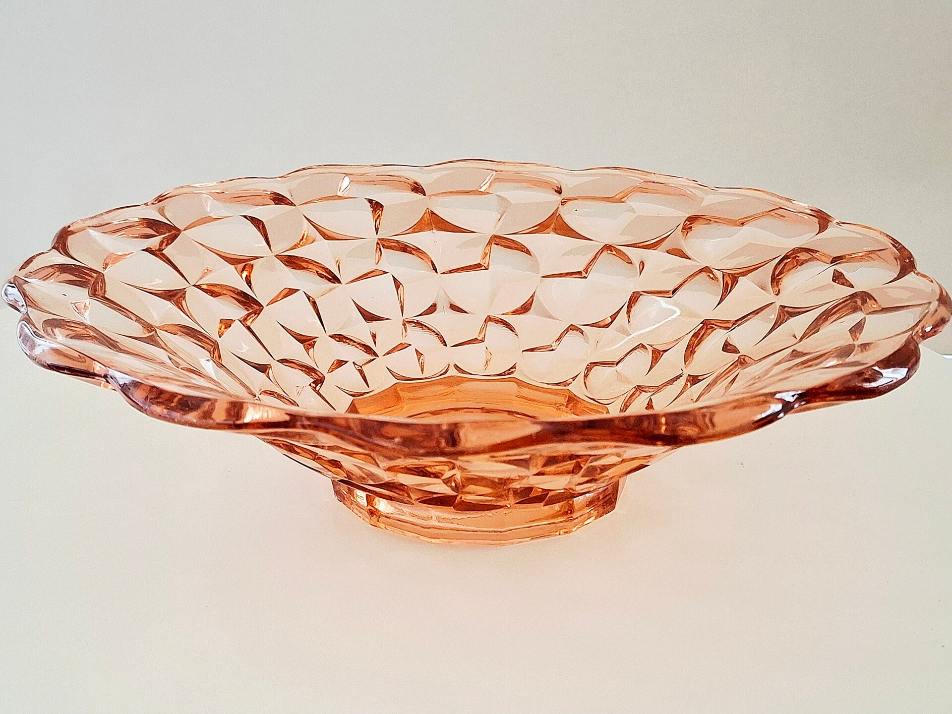 Roze persglas schaal Walther Glas