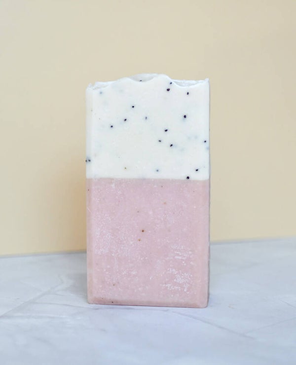 REVITALISIERENDE ALOE VERA UND DRACHENFRUCHT SEIFE