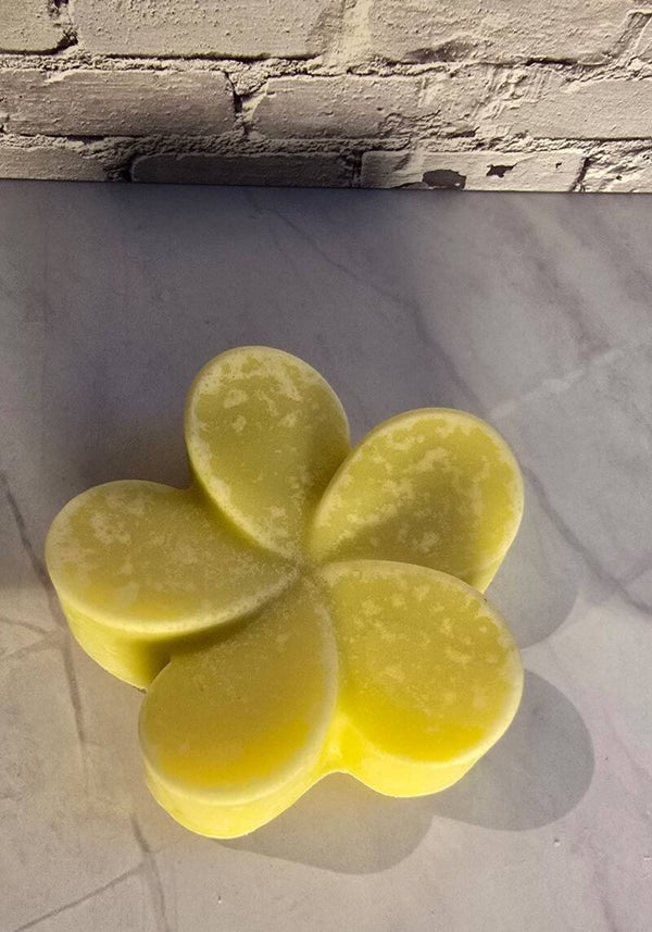 GELBE BLUMEN-HANDSEIFE