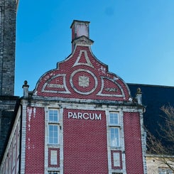 img_9647-standard.jpg