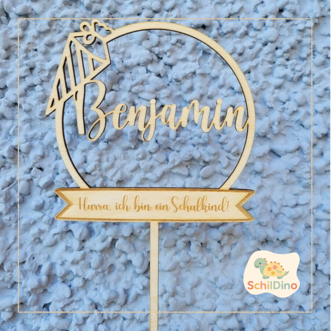 Cake Topper Schulbeginn aus Holz, personalisiert mit Namen, Durchmesser 15cm, individuell und ein Unikat