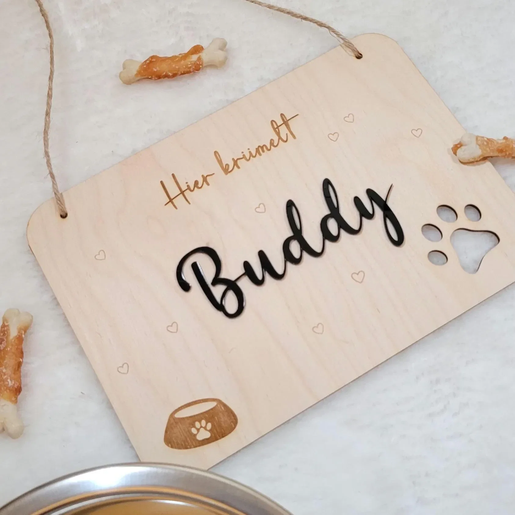 Personalisiertes Schild mit Namen - Futterplatz für Hund & Katze, Handgefertigtes Schild Holz, Geschenkidee Tierliebhaber, Weihnachten