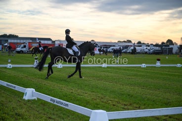 20241006-dsc_0244-standard-vo2eld.jpg