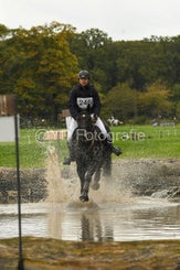 20241013-dsc_3554-standard-30vyz9.jpg