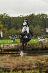 20241013-dsc_3754-standard-xbrpic.jpg