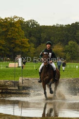 20241013-dsc_3958-standard-563xel.jpg