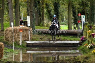 20241019-dsc_7702-standard-obiu32.jpg