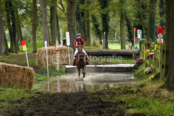 20241019-dsc_7732-standard-g1mer9.jpg