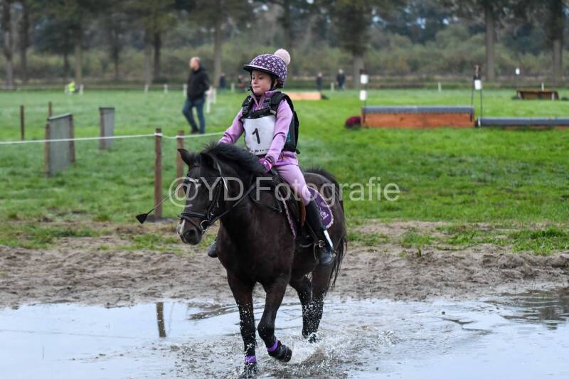 caroline_coppetiers-7316-standard-c7z5yo.jpg
