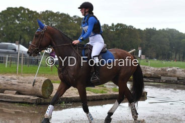 dsc_1352-standard-5apz0c.jpg