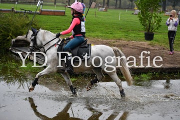 dsc_9777-standard-5dfb9y.jpg