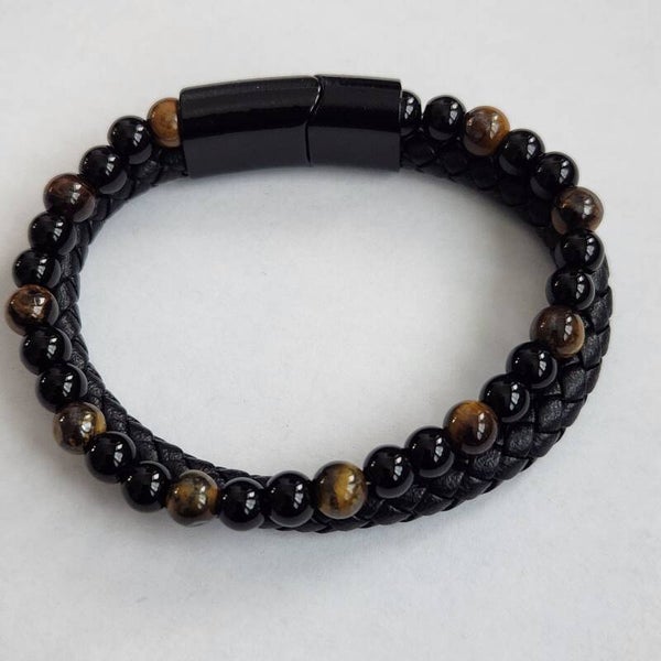 Leather gemstone bracelet