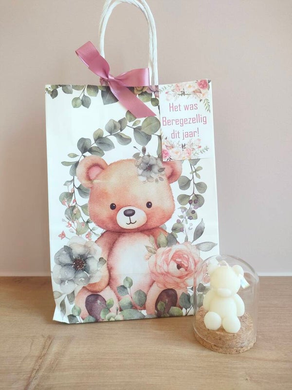 Wit beertje in geschenkverpakking
