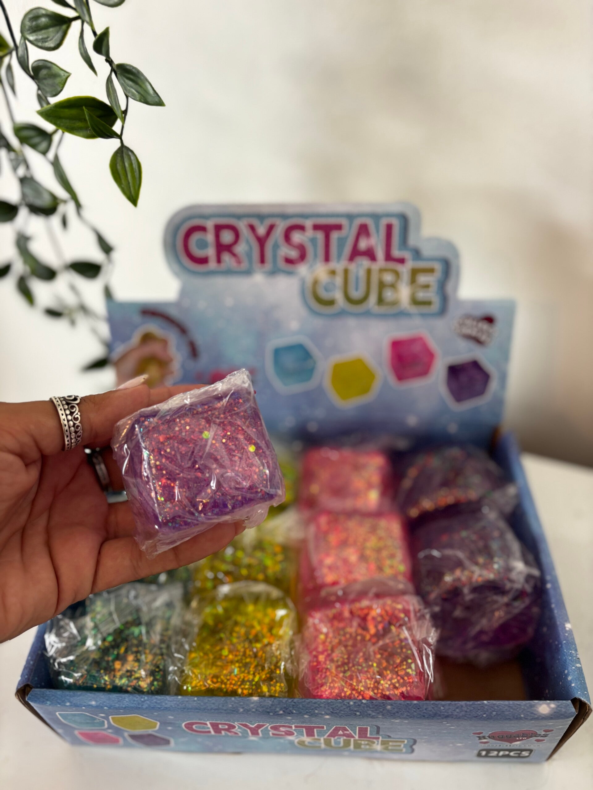 Crystal sugar cube