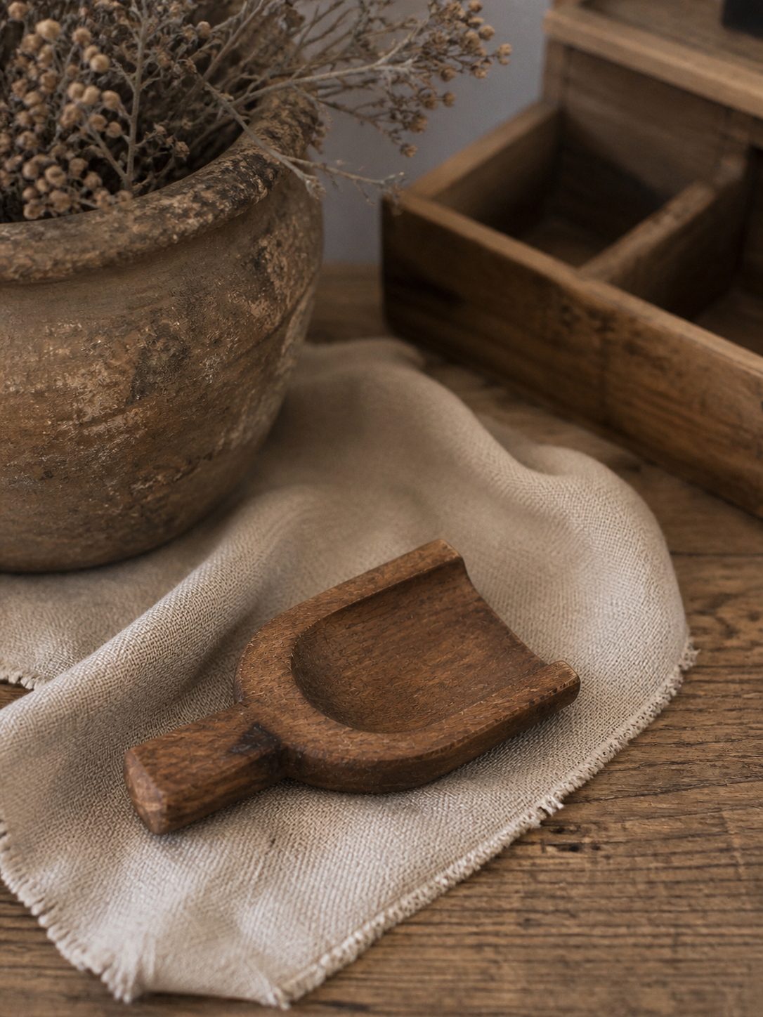 Houten Graanschepje 16,5x9 cm – Oud Houten Schepje – Uniek Decoratief Woonaccessoire