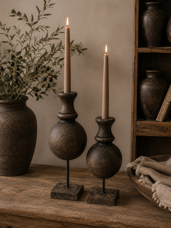Houten Ornament op Standaard & Kandelaar