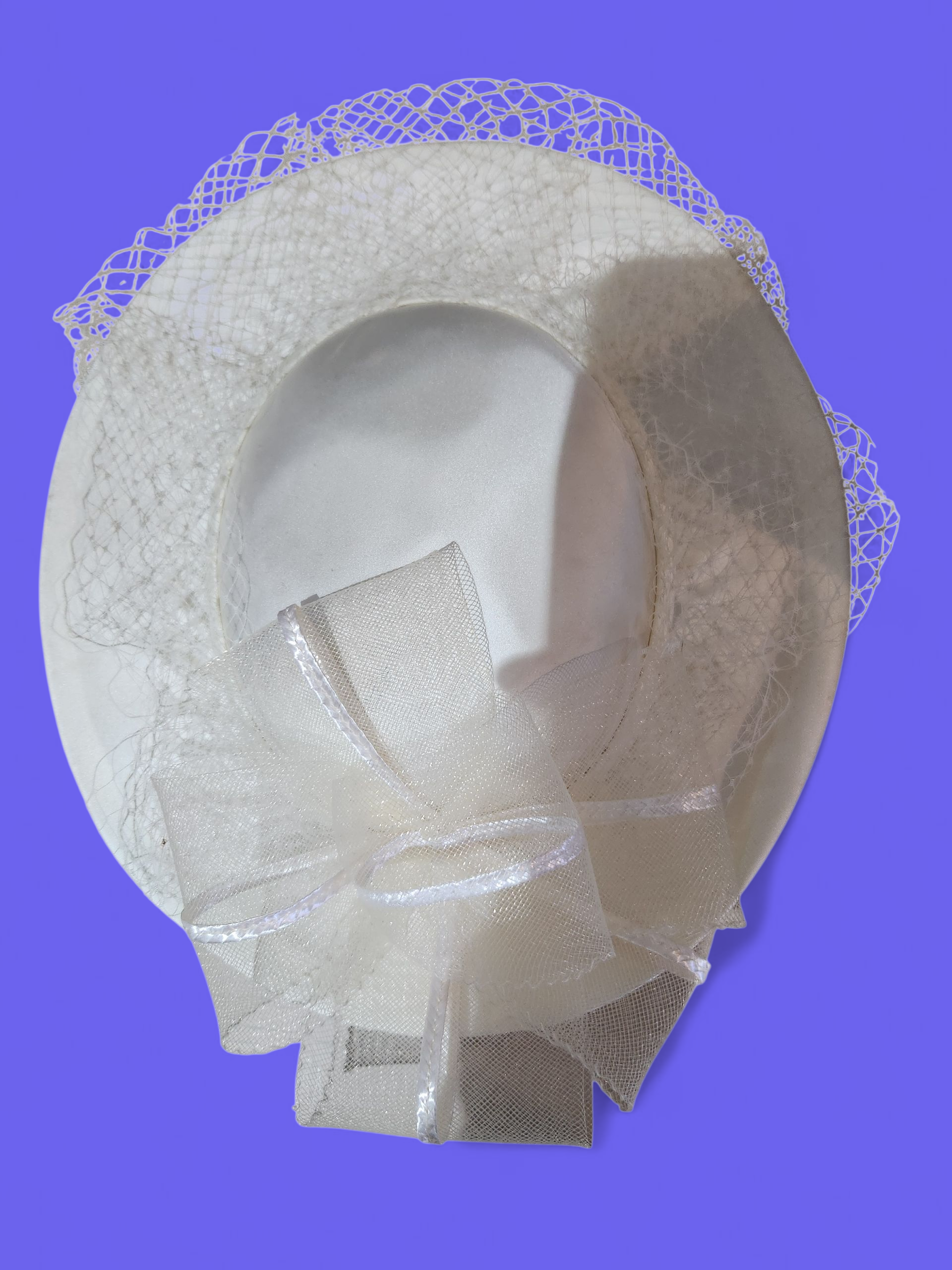 Daisy hat and gloves