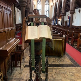 lectern-green-standard.jpg
