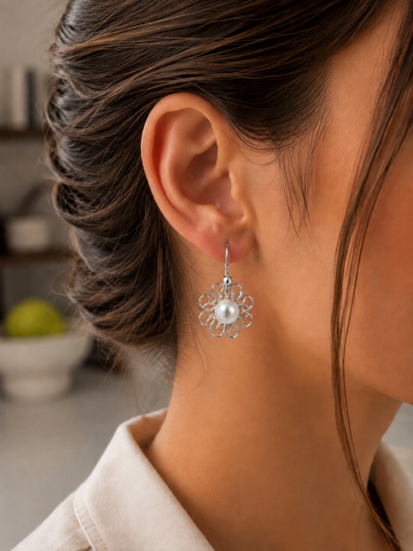Dalmatinski cvijet sa biserom