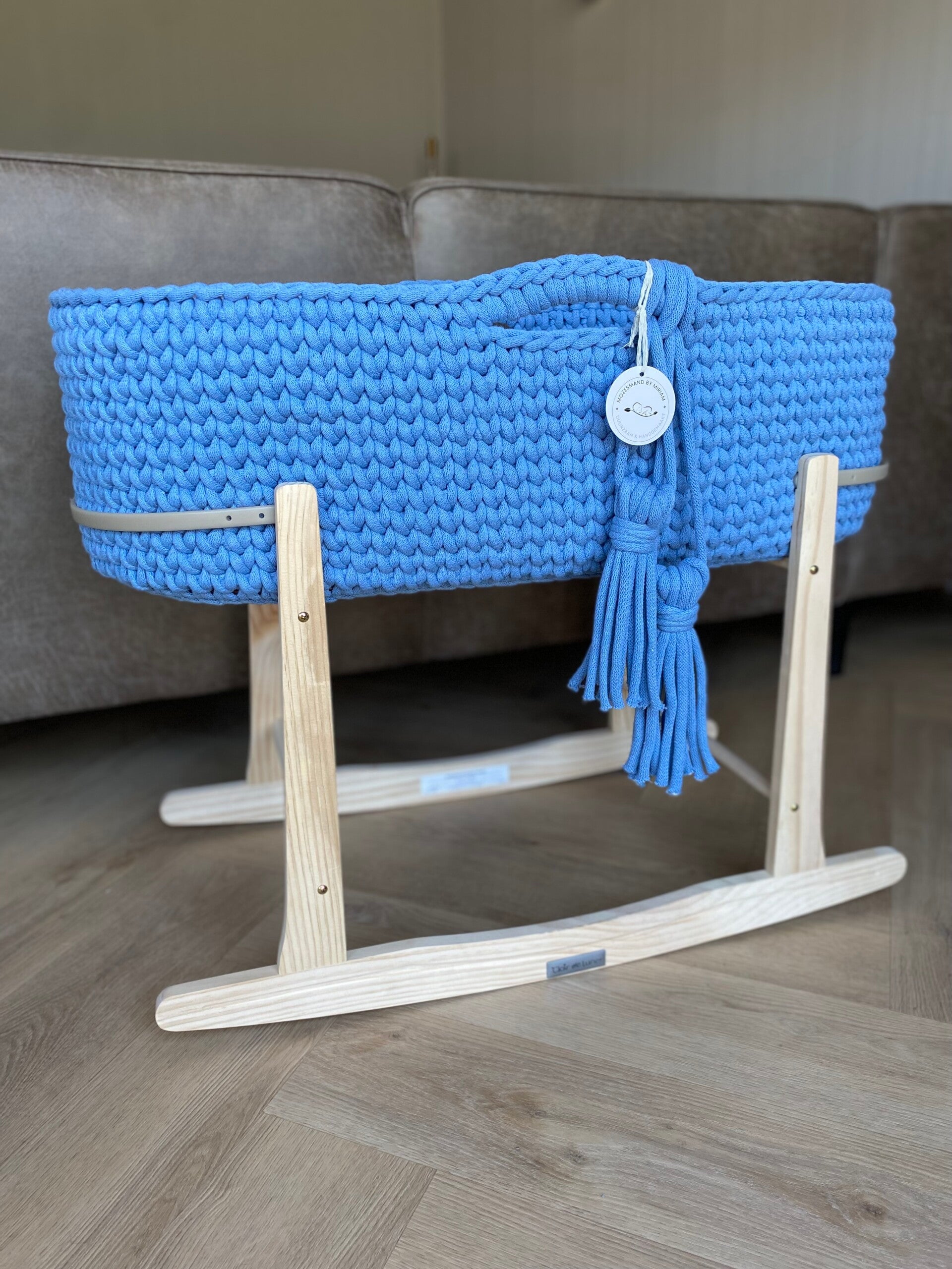 Blank houten wiegstandaard passend bij de Mozesmand by Miriam