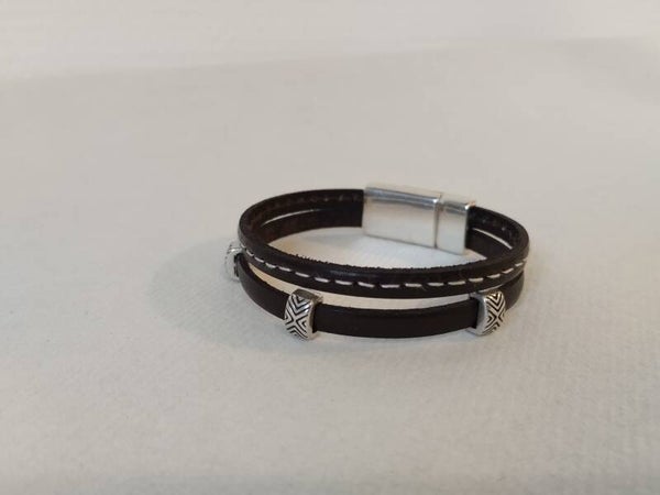 Bracelet en cuir chocolat 2 bandes 5 mm passants ethniques