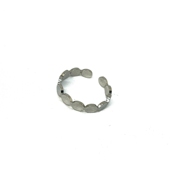 Round in circle ring silver