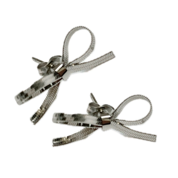 Under the tree earrings silver