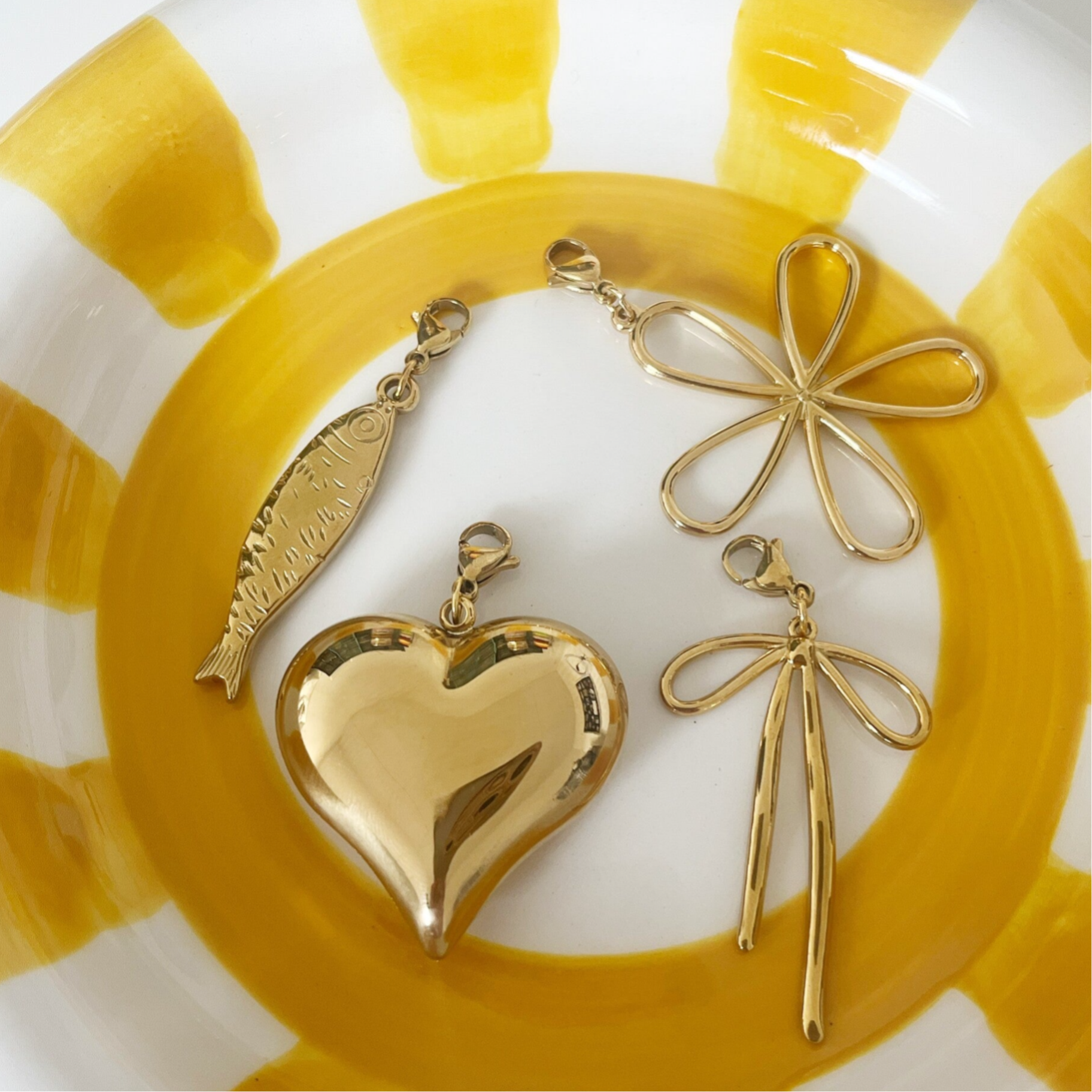 Different charms gold