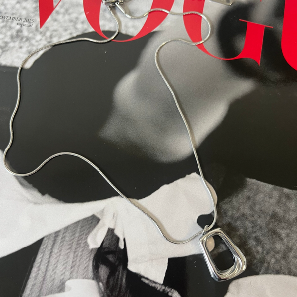 Sienna necklace silver