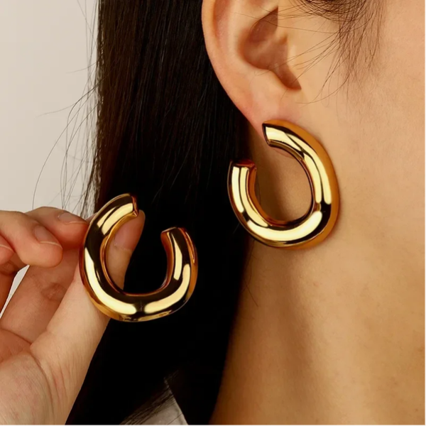 Full glam earrings gold