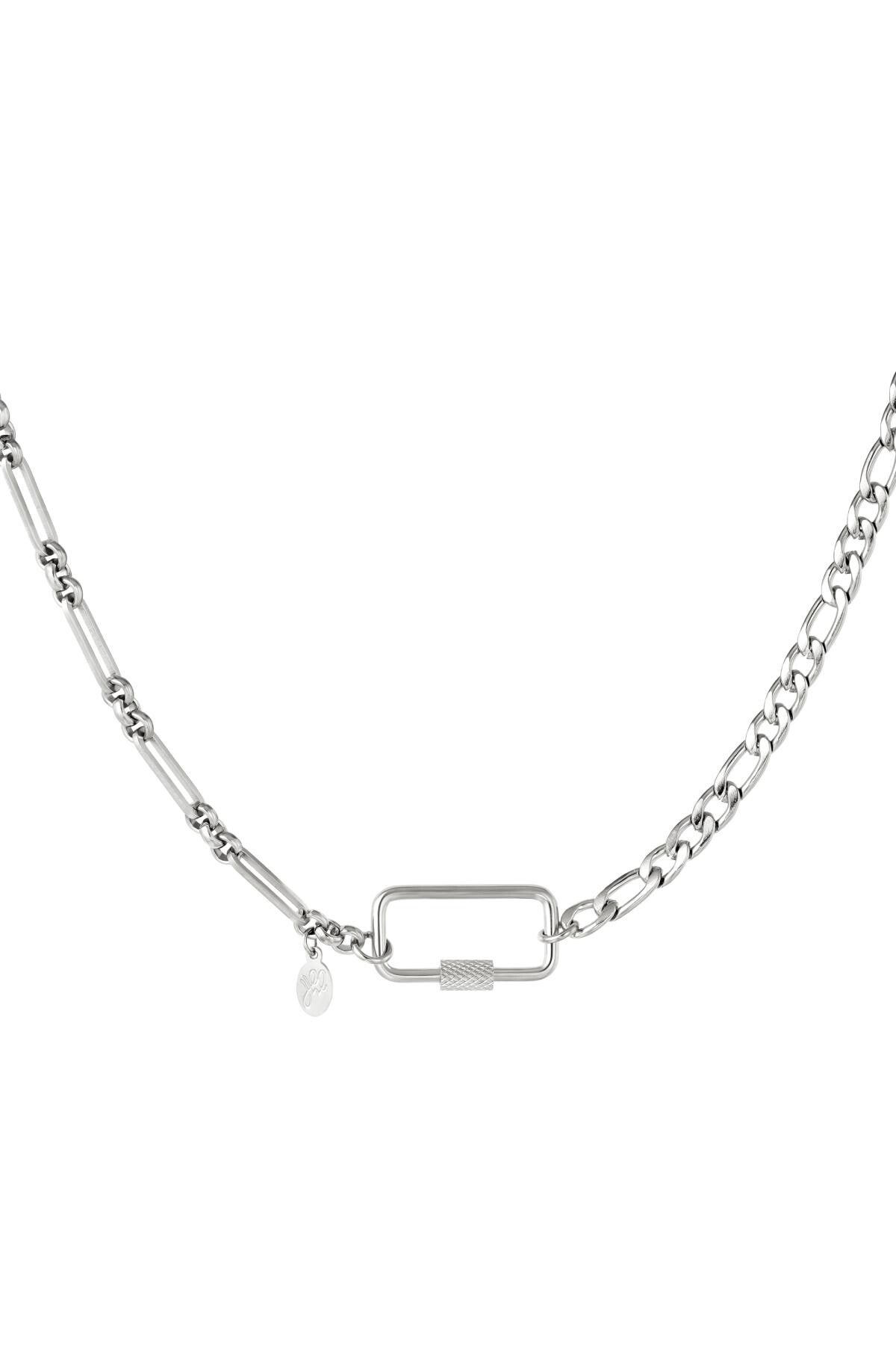 Locked to you necklace silver