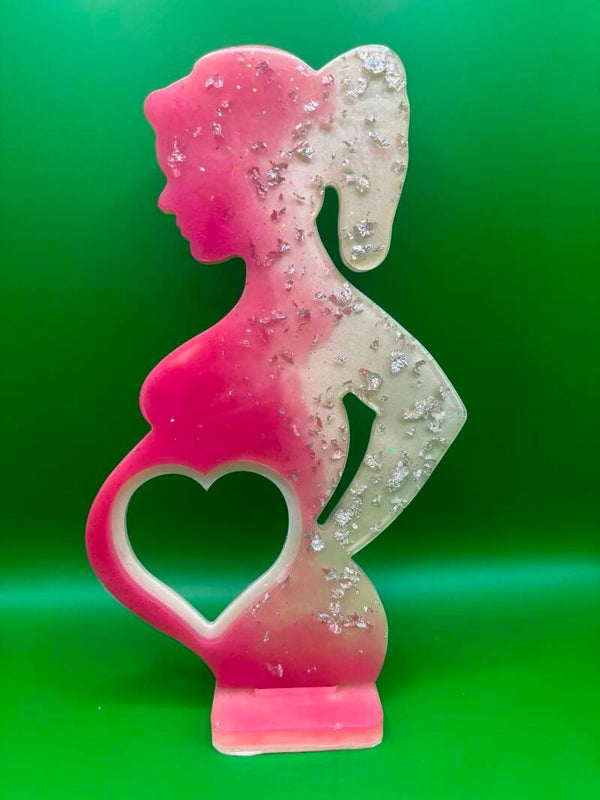 femme enceinte en résine