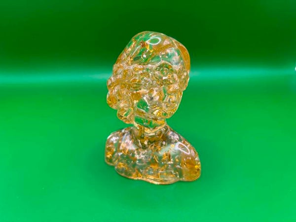 femme fleur en résine