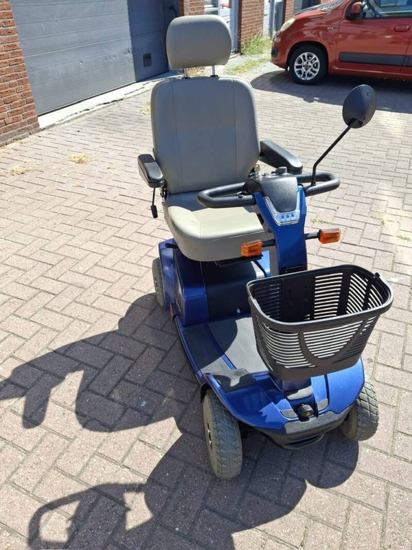 Pride Mobility Elegance 4
