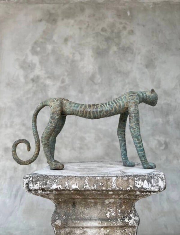 Gepard – Elegante Skulptur,