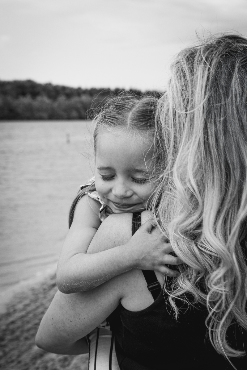 familiefotograaf-groningen-moeder-kind.jpg