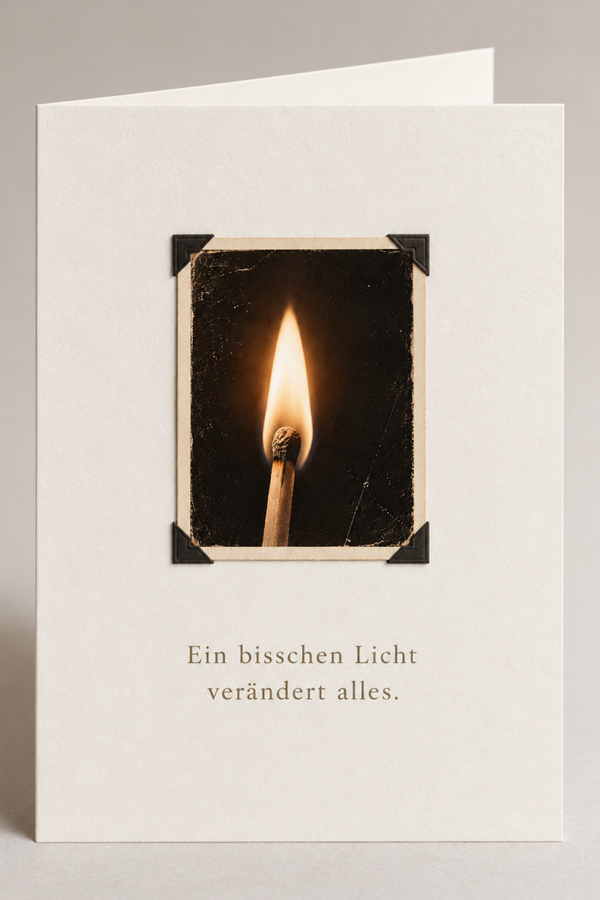Weihnachtskarte «Ein bisschen Licht verändert alles.»