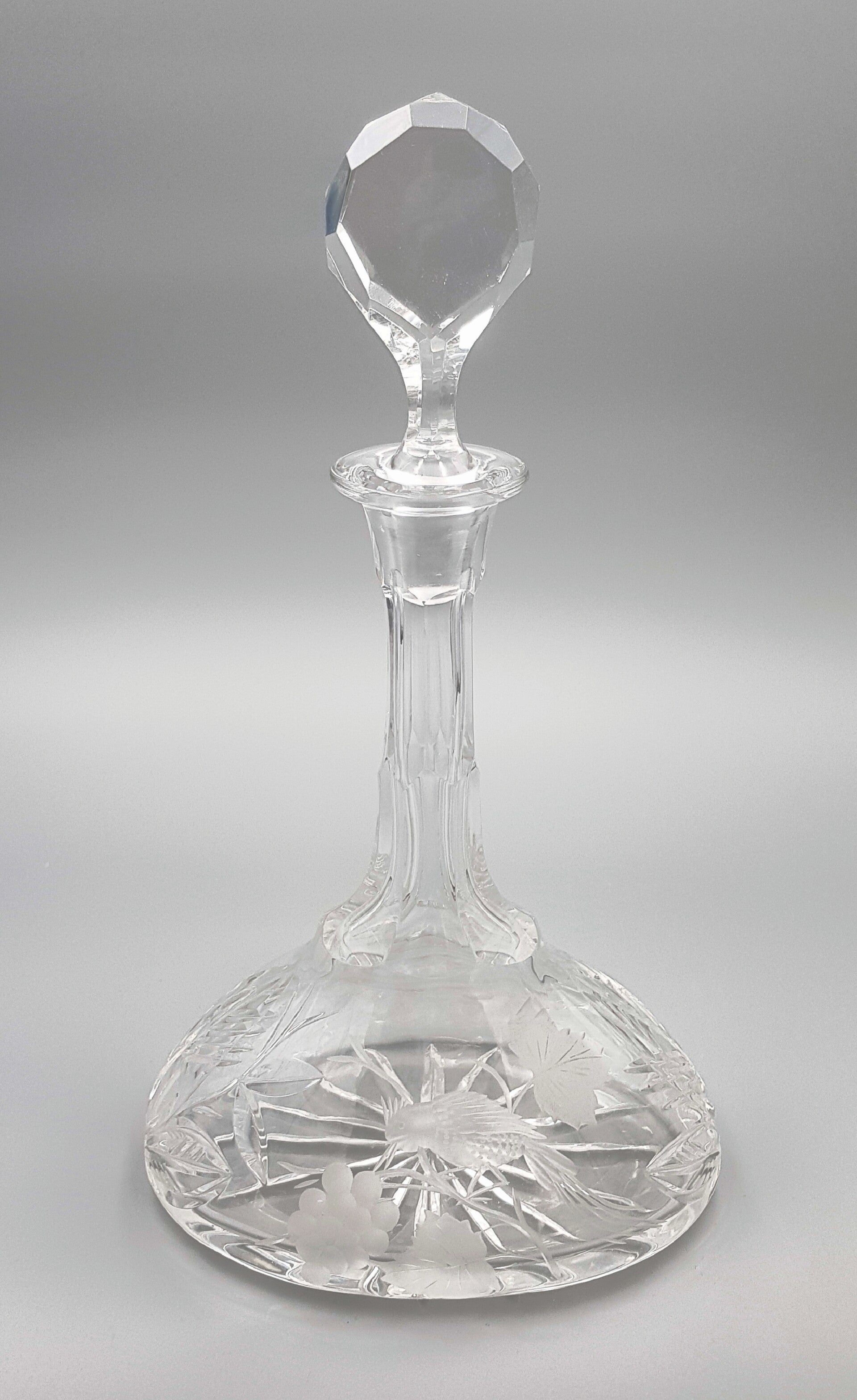 Crystal decanter