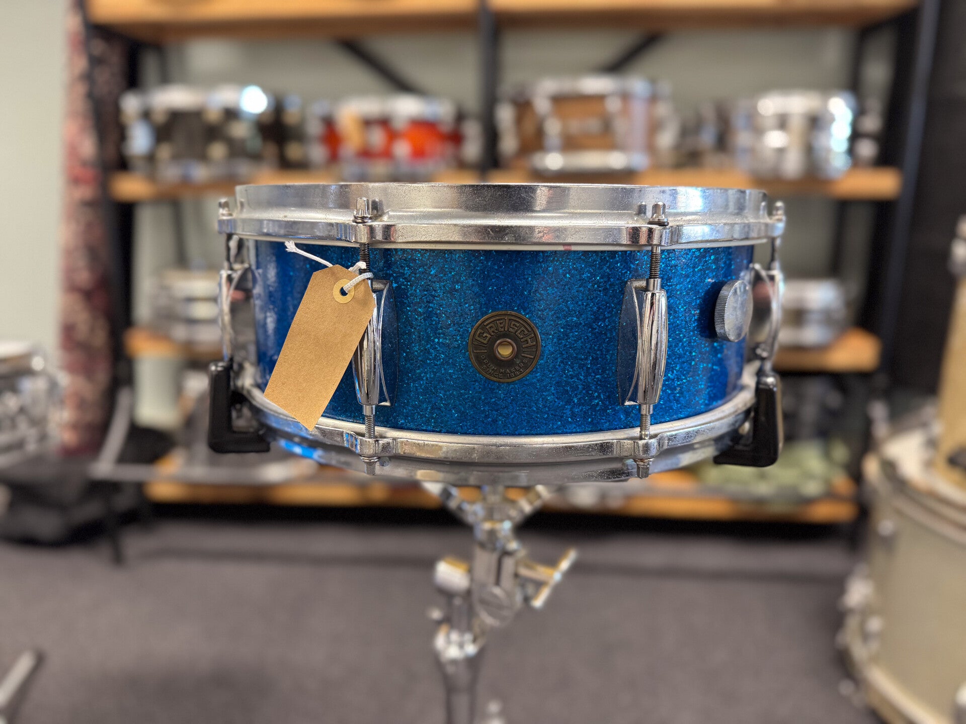 14" x 5" Gretsch Round Badge 6-ply Blue Sparkle Snare
