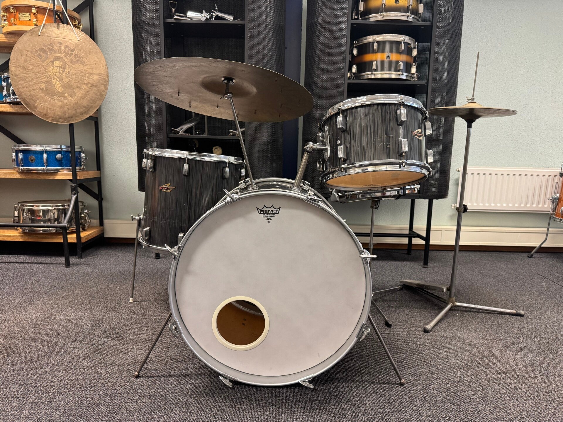 Trixon Luxus 13” - 16” - 22” and matching snare