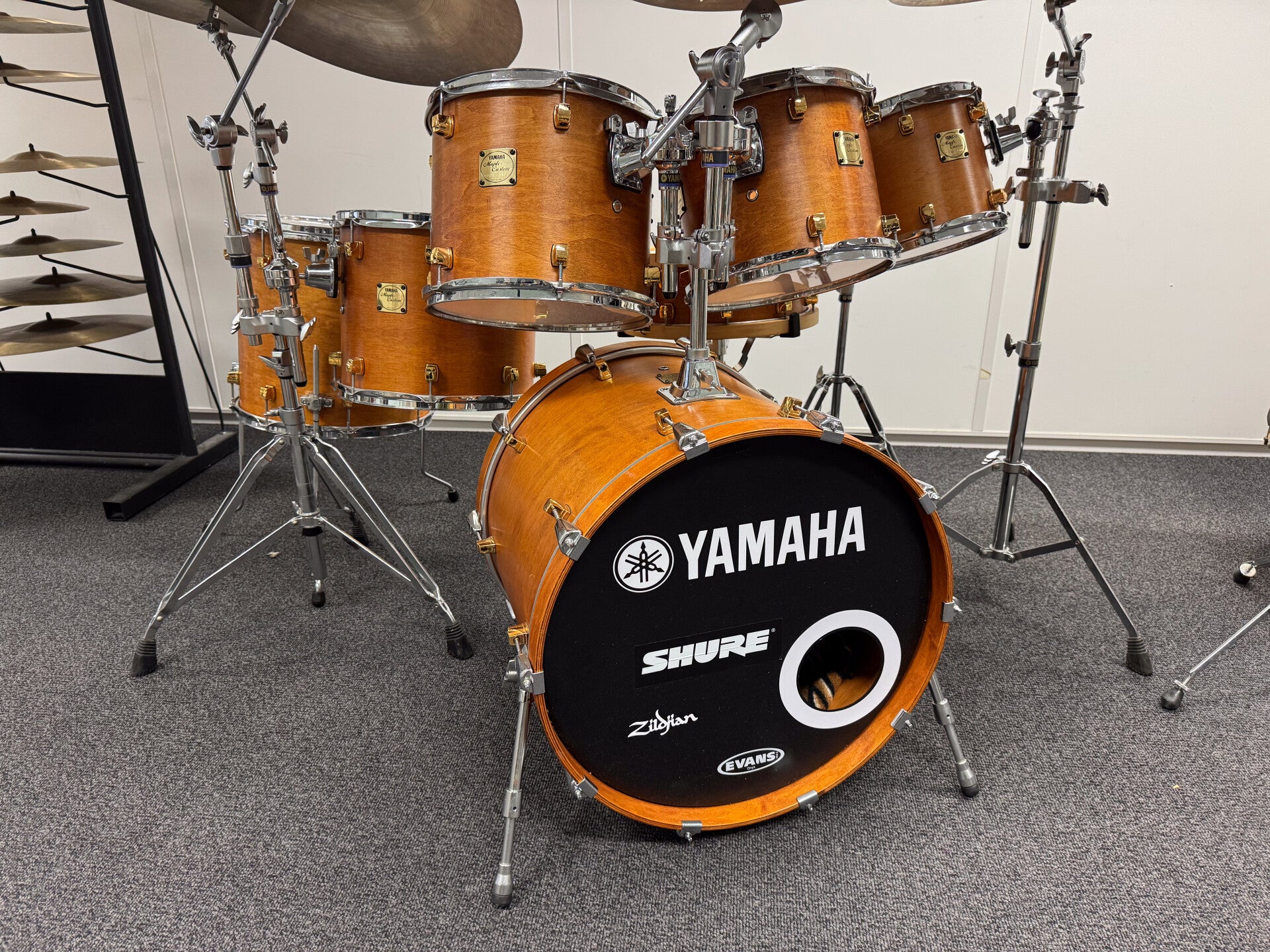 Yamaha Maple Custom 10" - 12" - 13" - 14" - 16" - 22" and 14" x 5,5" Snare
