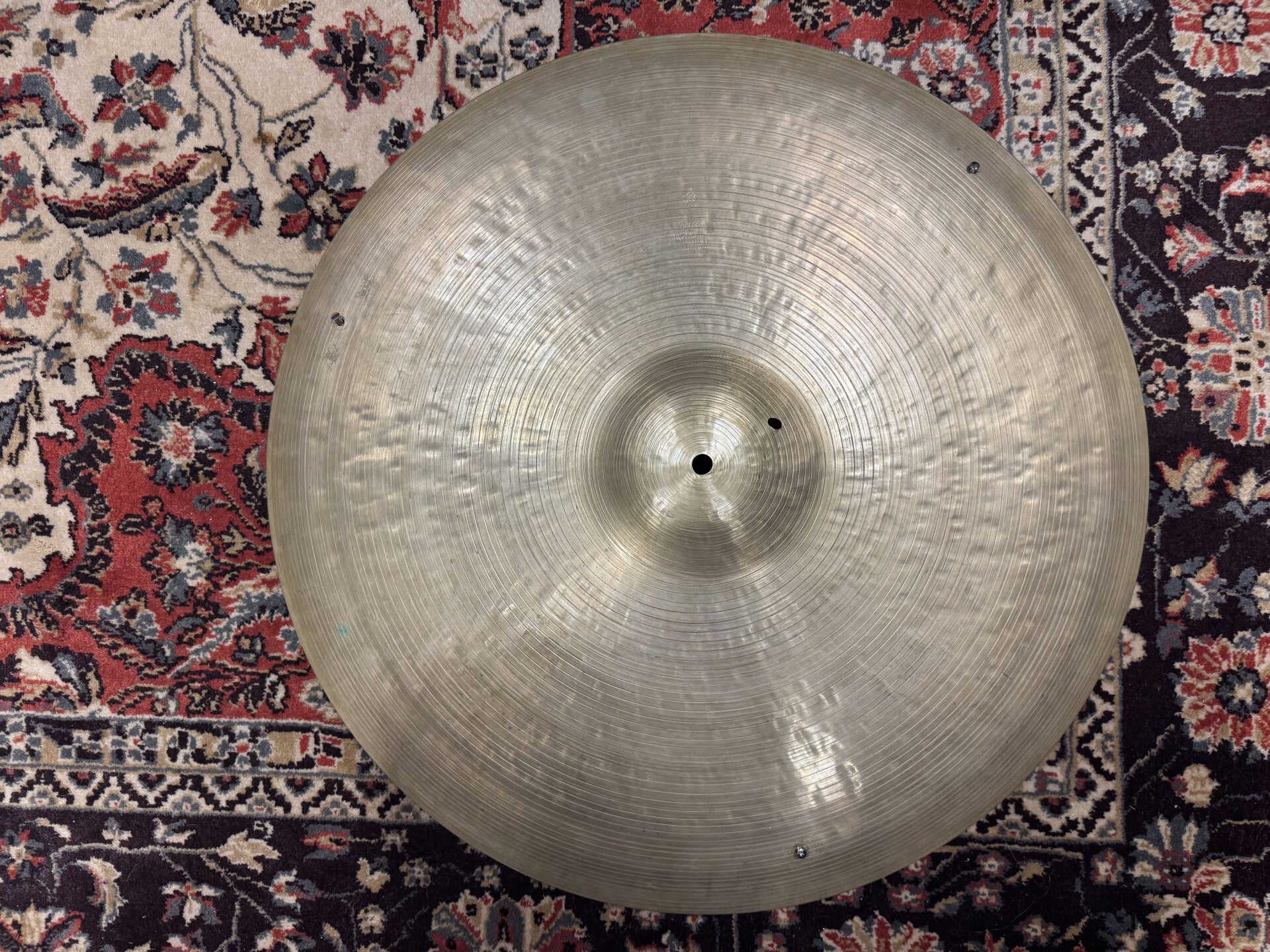 22" K. Zildjian Intermediate Stamp Sizzle Ride 2350gr