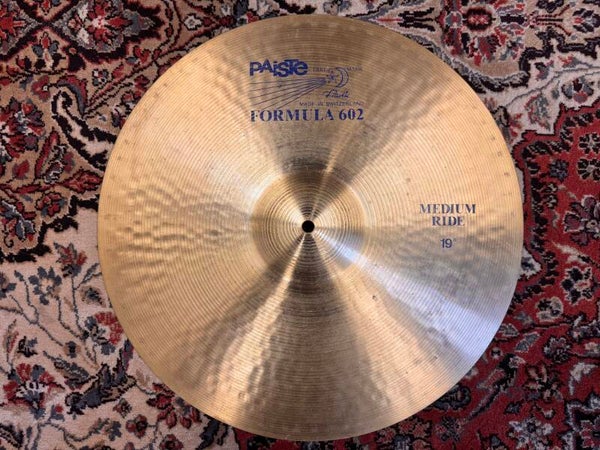 19" Paiste 'Formula 602' Blue Label Medium Ride 2190gr