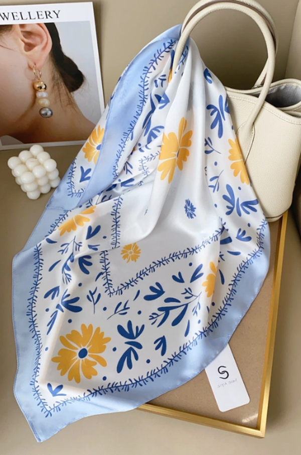 Petit foulard carré 70*70cm imprimé fleurs