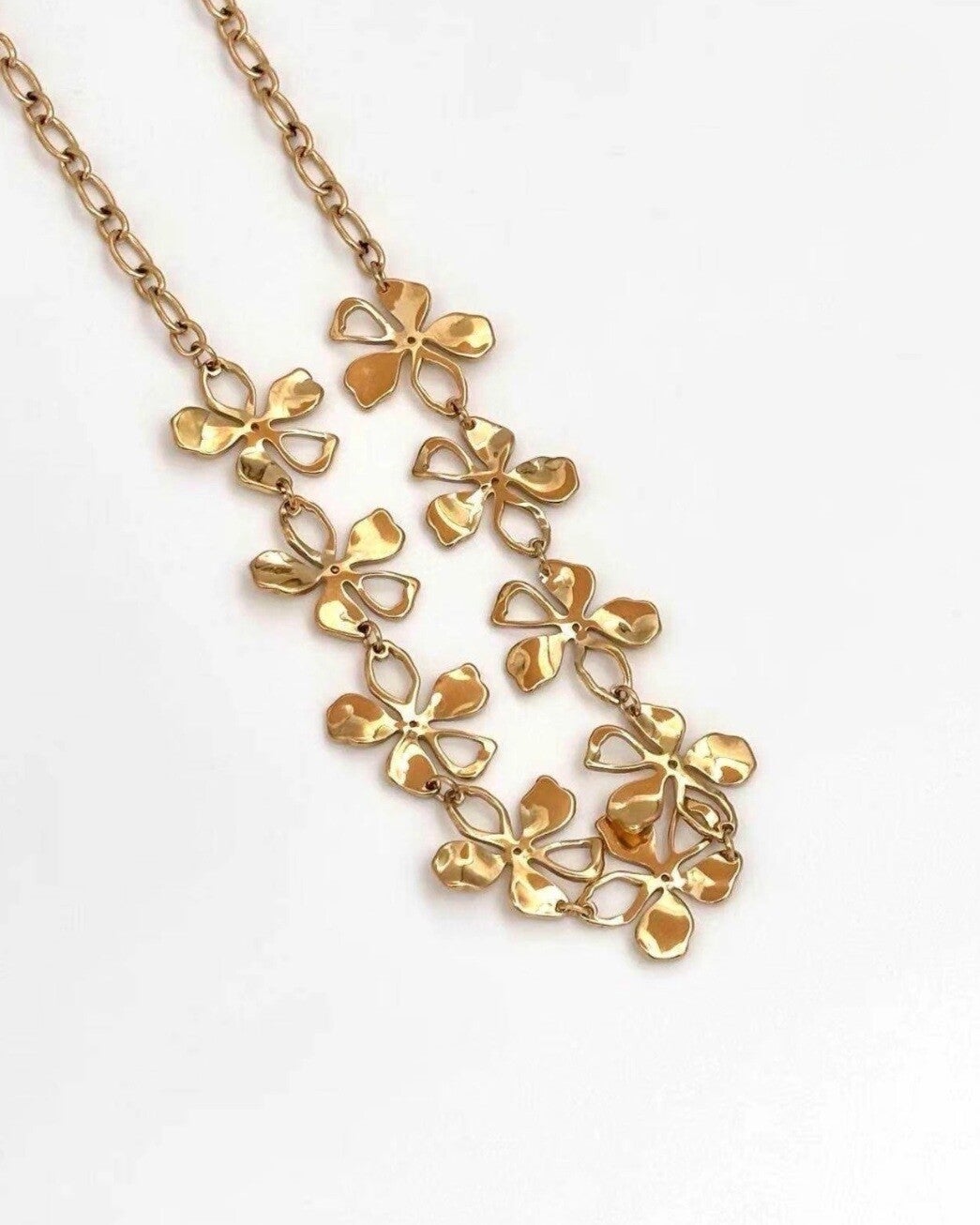 Collier fleur de cerisier en acier inoxydable