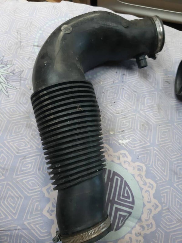 Peugeot 206 luchtaanzuigbuis 1.4 8v