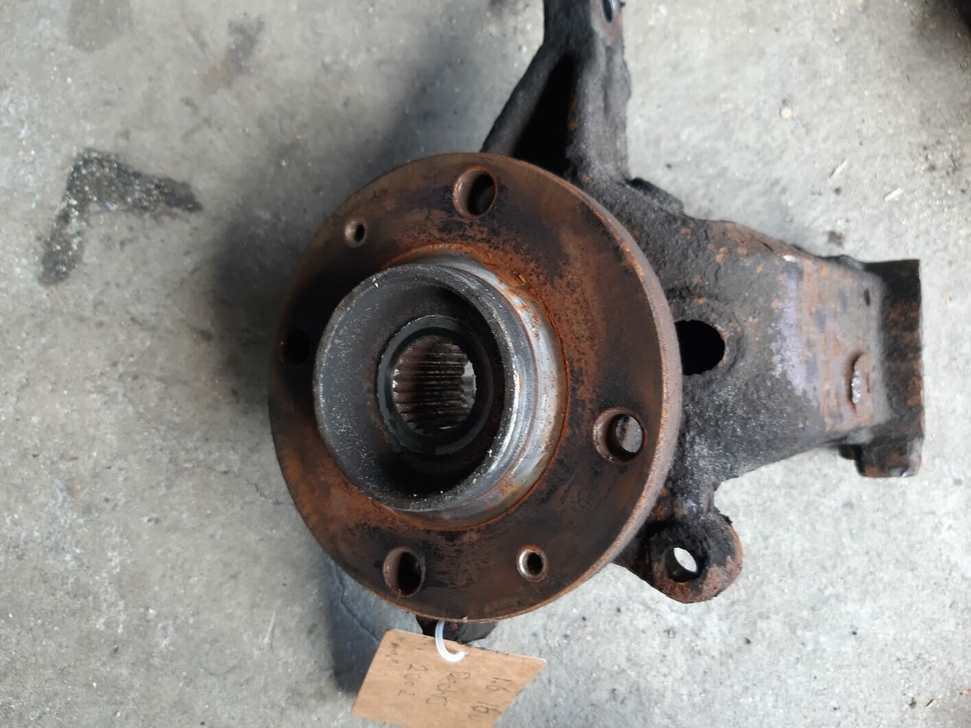 Peugeot 206 wielnaaf 1.6 16v rechts met abs 