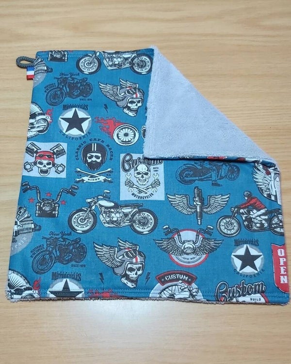 SERVIETTE DE VISAGE POUR HOMME